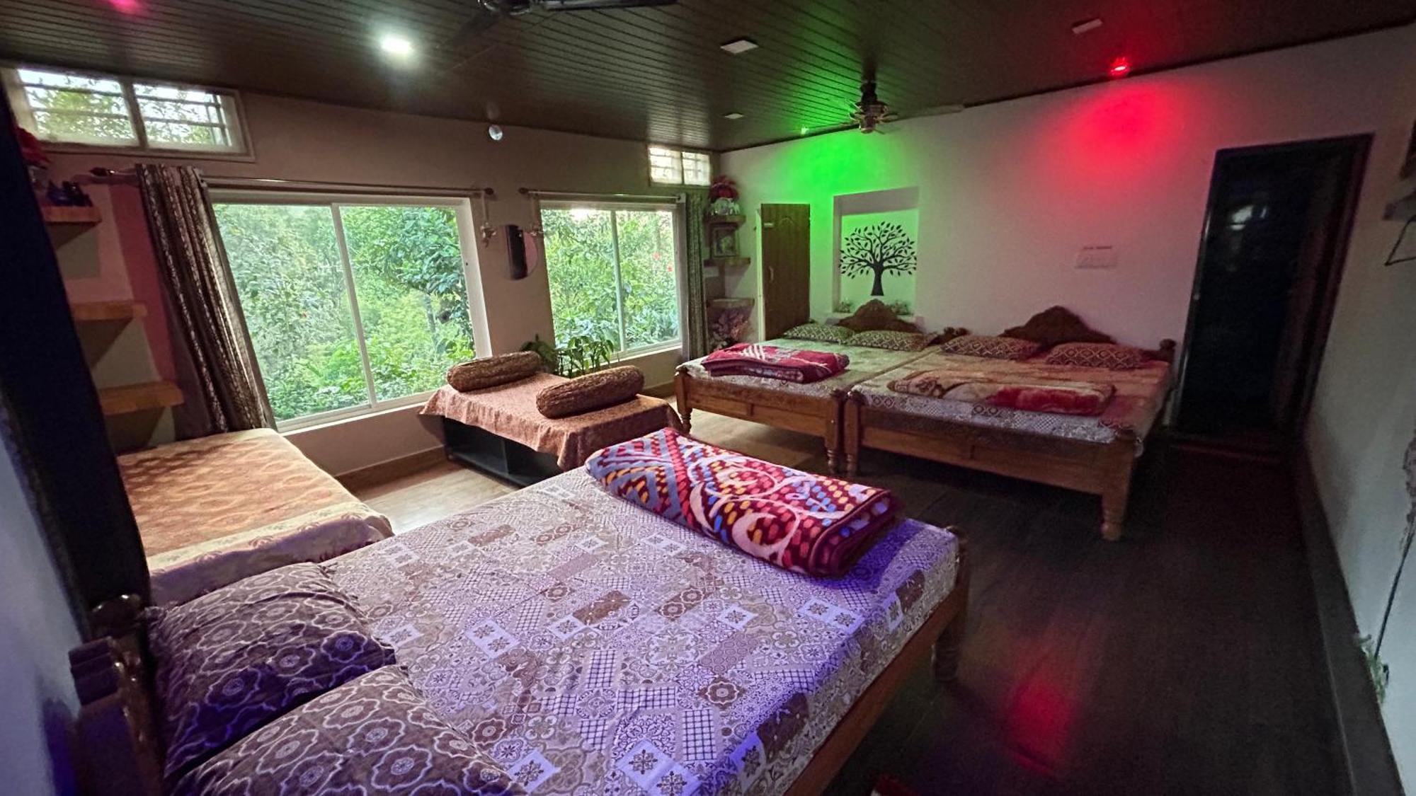 Doddakallu Betta Homestay Coorg Somvarpet ภายนอก รูปภาพ